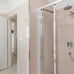 Elena Deluxe In For 8 People With Whirlpool & Private Pool Only 400 M From The *