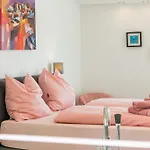 Βίλα Elena Deluxe In For 8 People With Whirlpool & Private Pool Only 400 M From The